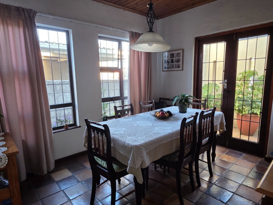 4 Bedroom Property for Sale in Firgrove Western Cape